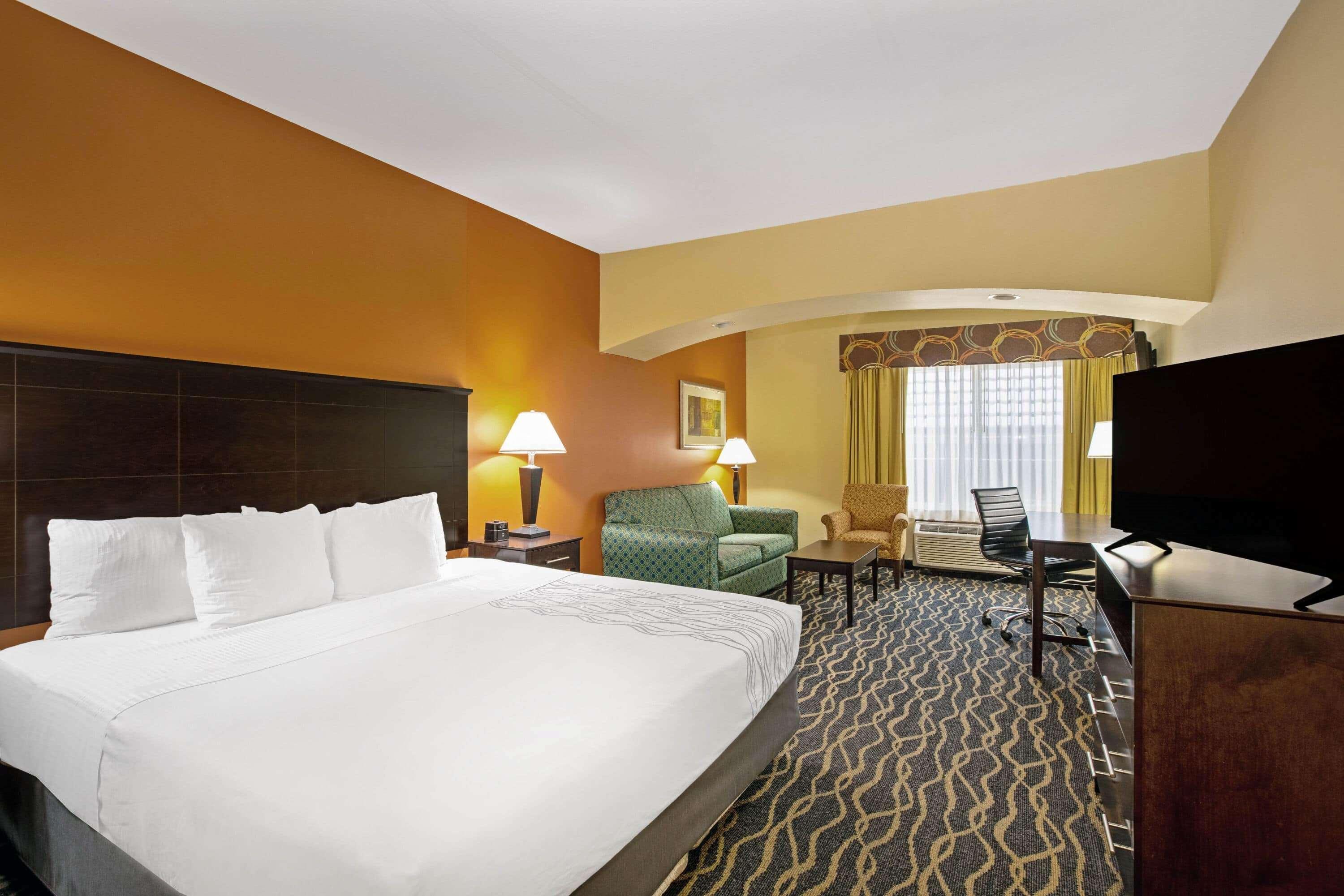 La Quinta By Wyndham Tulsa Airport / Expo Square Ξενοδοχείο Εξωτερικό φωτογραφία